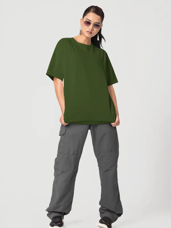 Olive_Green_Cotton_Oversized_T-Shirt_For_Women