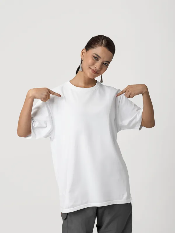 White_Cotton_Oversized_T-Shirt_For_Women