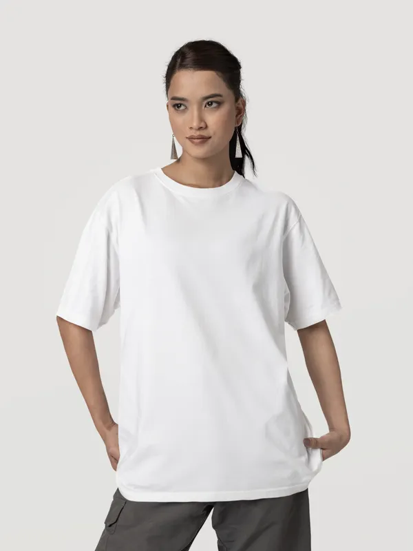 White_Cotton_Oversized_T-Shirt_For_Women