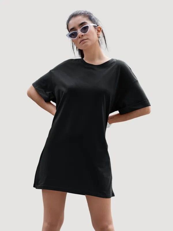 Black_Cotton_Regular_Fit_T-Shirt_For_Women