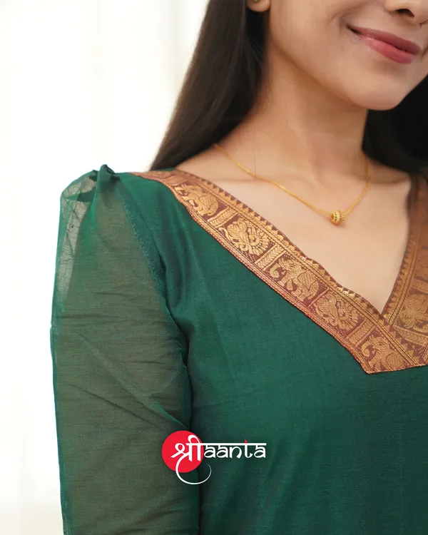 Bottle_Green_shade_and_Reddish_Maroon_tone_Cotton_Salwar_With_Dupatta_For_Women