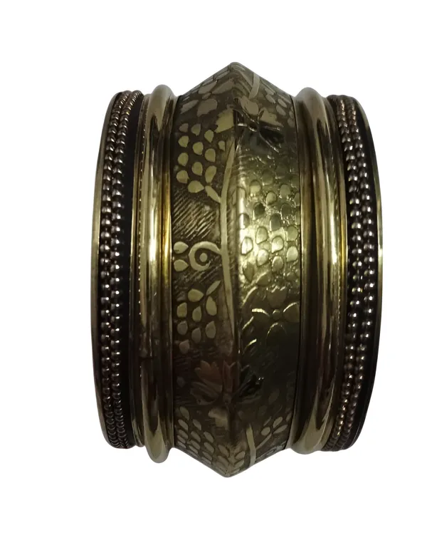 Valusha_Oxidized_Indian_bracelet_crafted_from_metals_&_sterling_silver