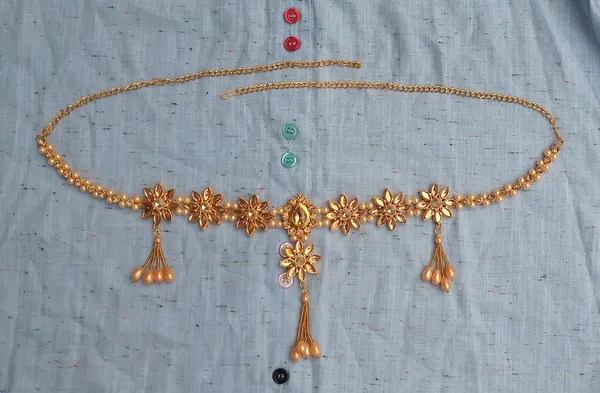 Gold_Alloy_Crystal_Ethnic_Waist_Hip_Belt_Kamarband