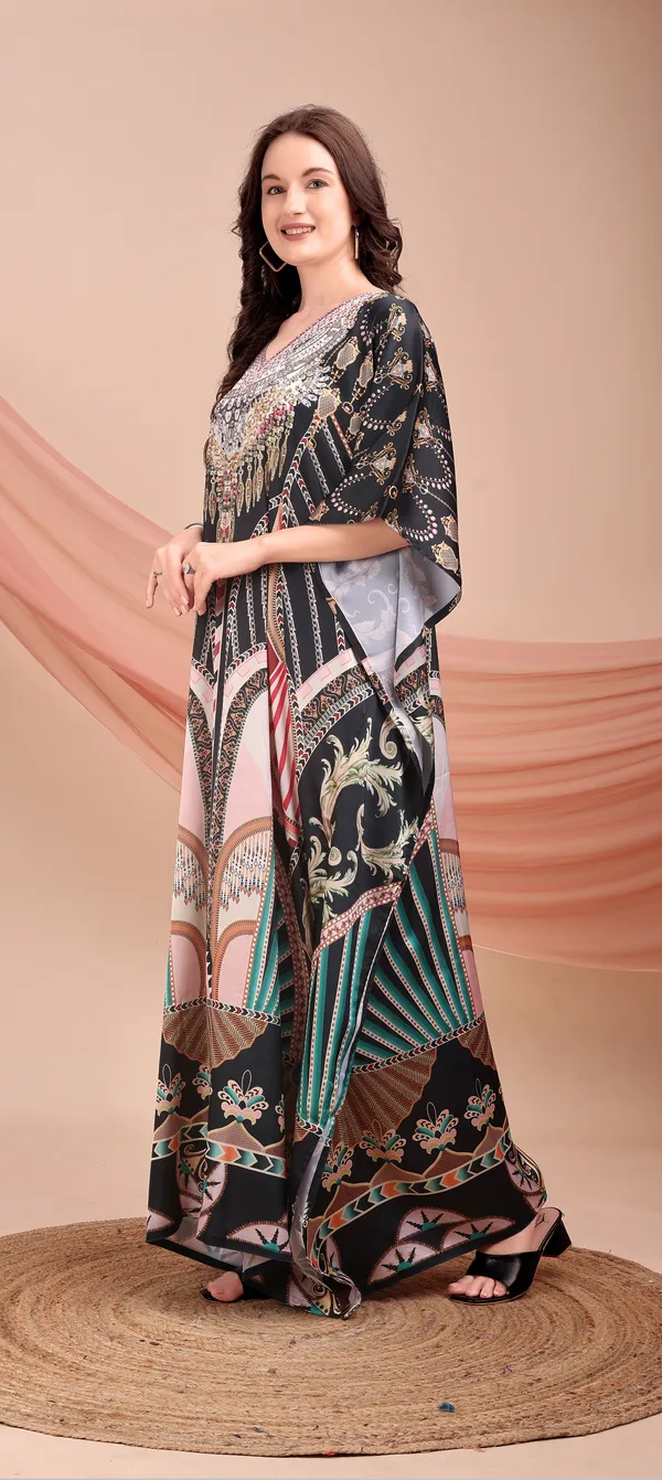 Noir_Muse_Kaftan