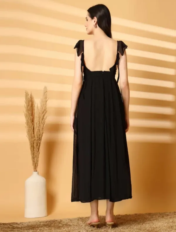 Black_Crepe_Premium_And_Elegant_Long_Dress_For_Women