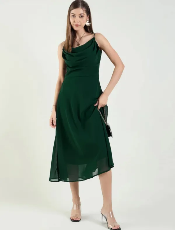 Green_Crepe_Premium_And_Elegant_Midi_Dress_For_Women