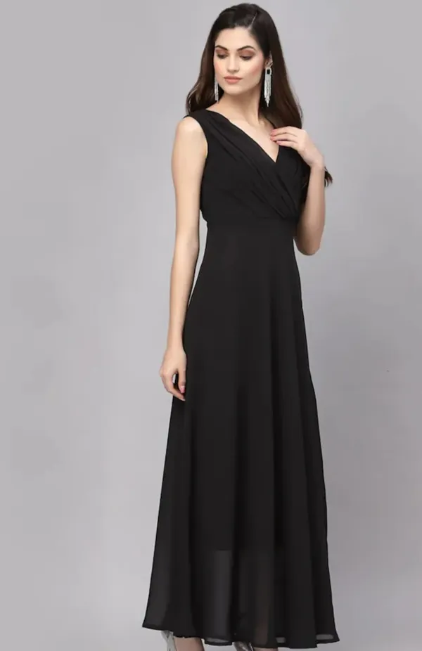 Black_Crepe_Premium_And_Elegant_Long_Dress_For_Women