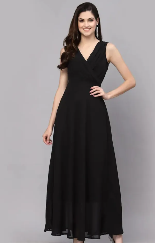 Black_Crepe_Premium_And_Elegant_Long_Dress_For_Women