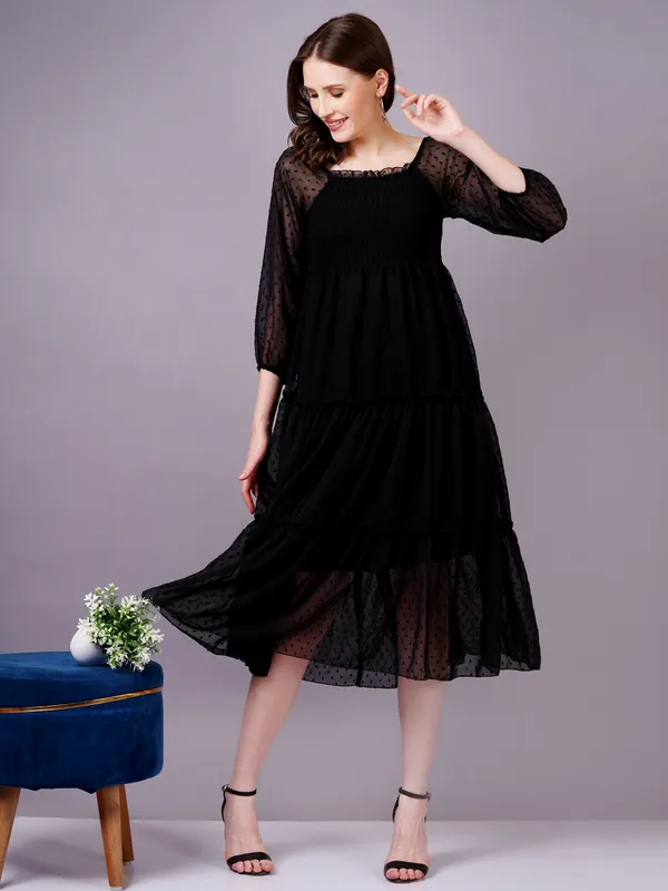 Black_Georgette_Premium_And_Elegant_Midi_Dress_For_Women