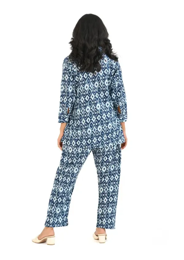 Blue_Georgette_Premium_And_Elegant_Night_Suit_Set_For_Women