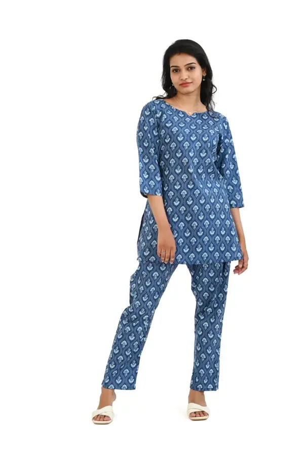 Blue_Georgette_Premium_And_Elegant_Night_Suit_Set_For_Women
