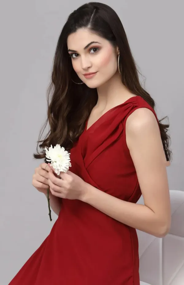 Maroon_Georgette_Premium_And_Elegant_Long_Dress_For_Women