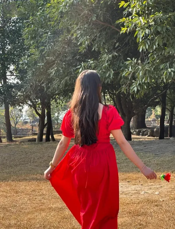 Red_Cotton_Premium_And_Elegant_Midi_Dress_For_Women