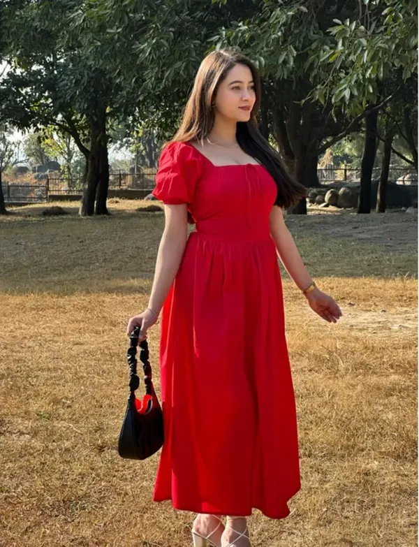Red_Cotton_Premium_And_Elegant_Midi_Dress_For_Women