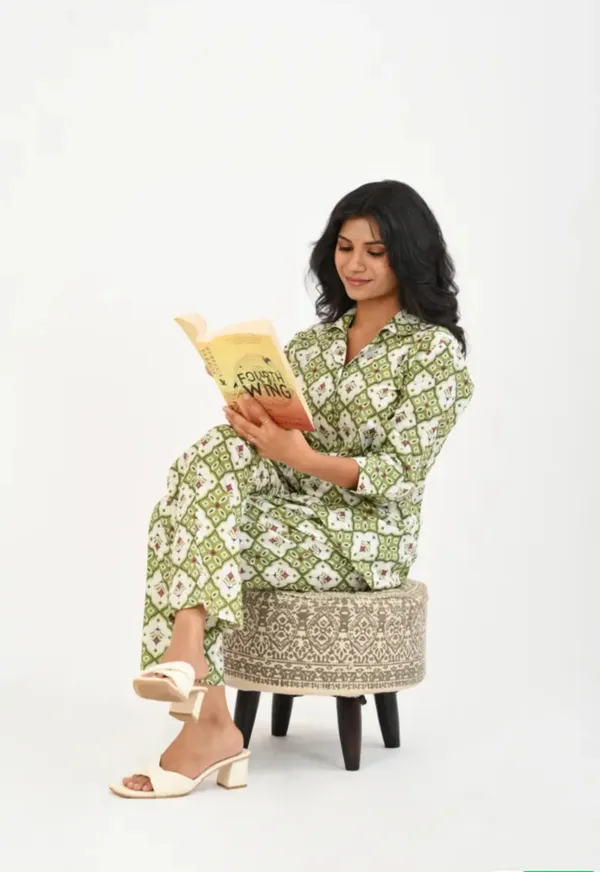 Green_Georgette_Premium_And_Elegant_Night_Suit_Set_For_Women