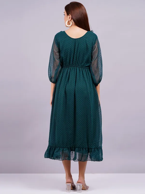 Green_Georgette_Premium_And_Elegant_Midi_Dress_For_Women