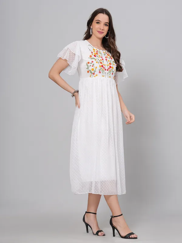 White_Georgette_Premium_And_Elegant_Midi_Dress_For_Women