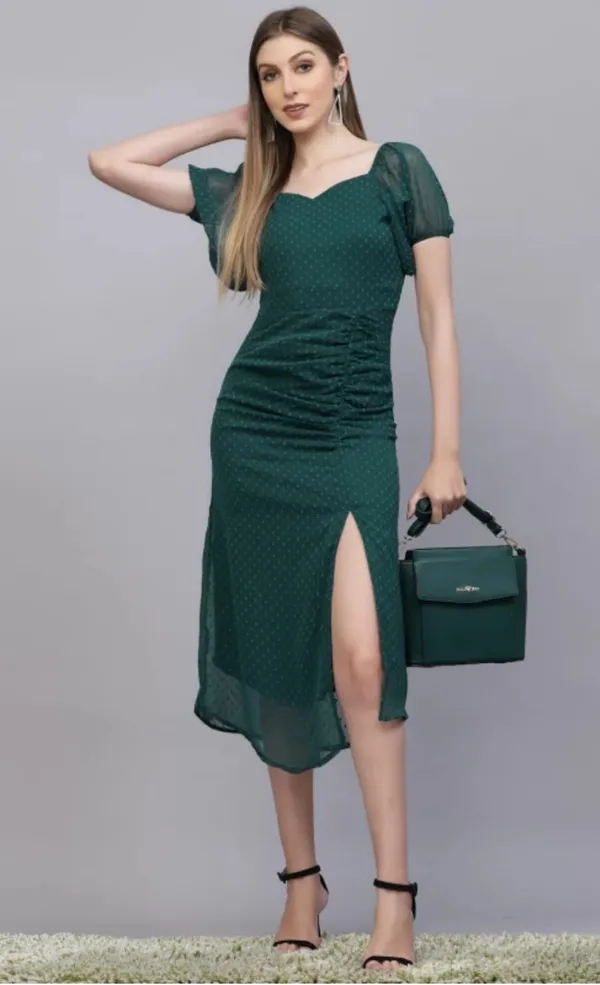 Green_Georgette_Premium_And_Elegant_Midi_Dress_For_Women