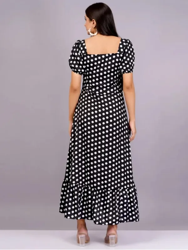 Black_Crepe_Premium_And_Elegant_Long_Dress_For_Women