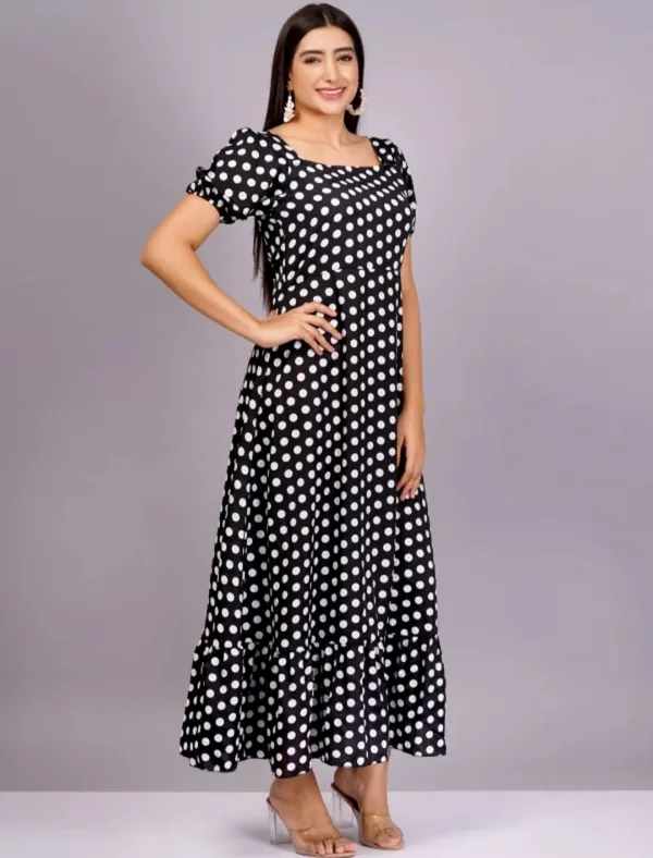 Black_Crepe_Premium_And_Elegant_Long_Dress_For_Women
