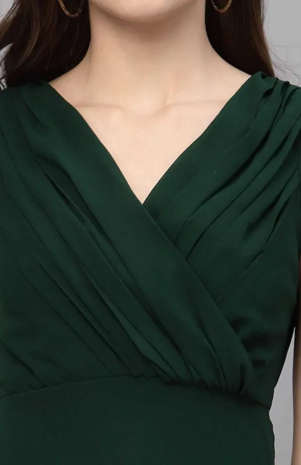 Green_Crepe_Premium_And_Elegant_Long_Dress_For_Women