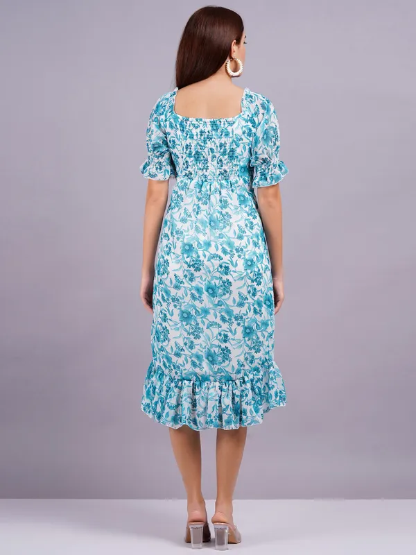 Blue_Georgette_Premium_And_Elegant_Midi_Dress_For_Women