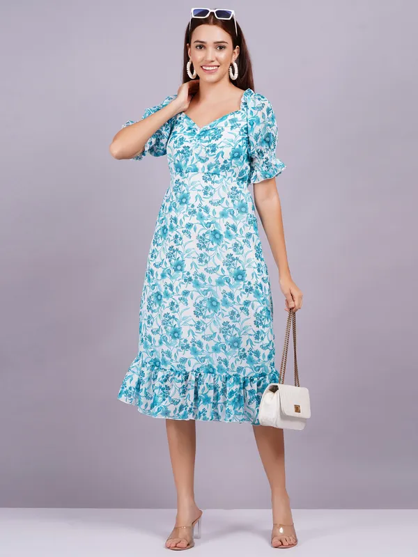 Blue_Georgette_Premium_And_Elegant_Midi_Dress_For_Women