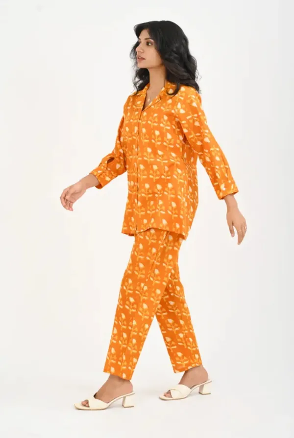 Orange_Georgette_Premium_And_Elegant_Night_Suit_Set_For_Women