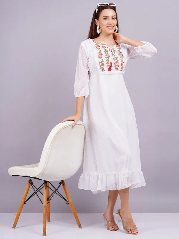 White_Georgette_Premium_And_Elegant_Midi_Dress_For_Women