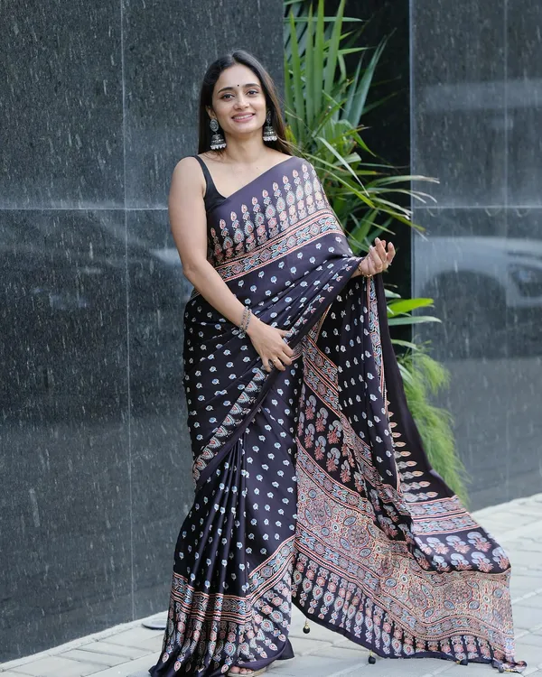 BLACK_AJRAKH_MODAL_SILK_SAREE_WITH_BLOUSE