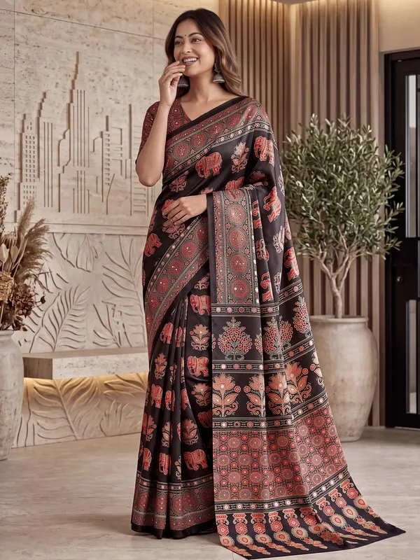 Dazzling_Black_Digital_Printed_Crepe_Silk_Party_Wear_Saree_With_Blouse