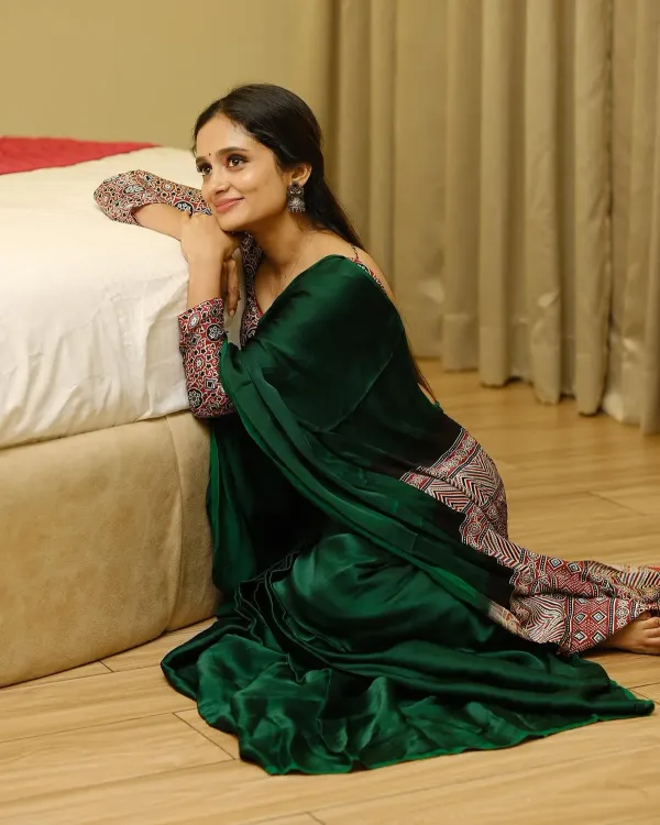 Green_Ajrakh_Silk_Saree