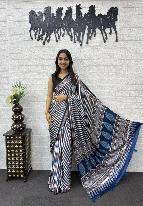 Japan_Satin_Silk_Saree_with_Real_Mirror_Work_&_Viscose_Latkan_Pallu_Border_