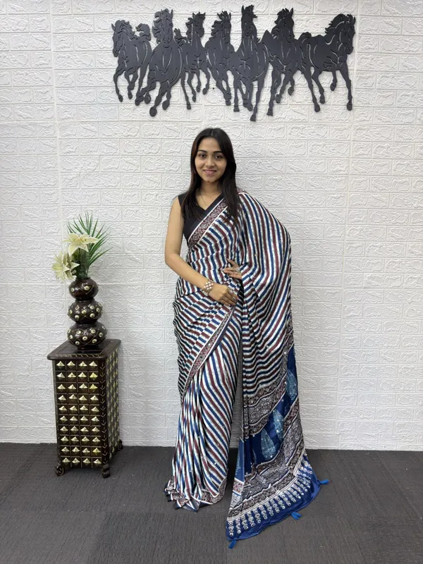 Japan_Satin_Silk_Saree_with_Real_Mirror_Work_&_Viscose_Latkan_Pallu_Border_