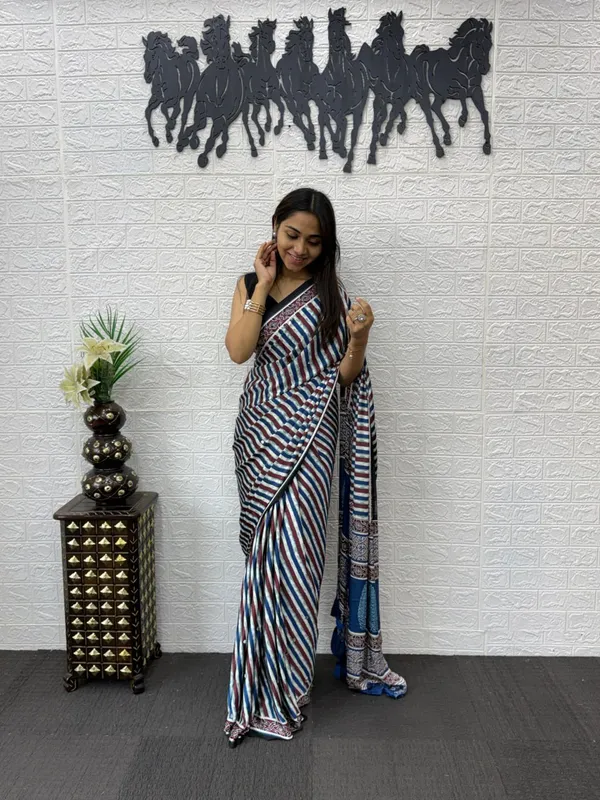 Japan_Satin_Silk_Saree_with_Real_Mirror_Work_&_Viscose_Latkan_Pallu_Border_