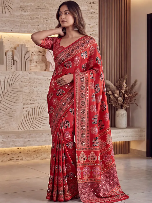 Lovable_Red_Mirror_Work_Crepe_Silk_Traditional_Saree_With_Blouse