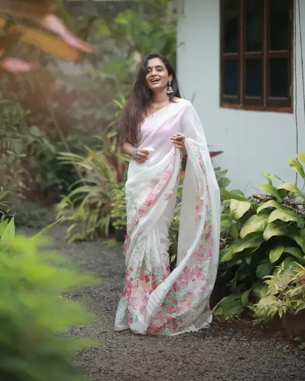 Floral_Linen_Digital_Printed_Cotton_Saree