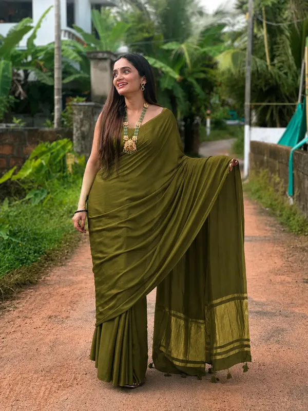 Pure_Gajji_Lagadi_Ptta__Ajrakh_Modal_Silk_Saree_With_Blouse_Pise_