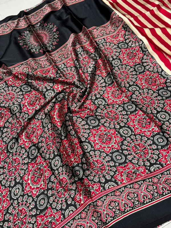 RED_WHITE_AJRAKH_MODAL_SILK_SARE