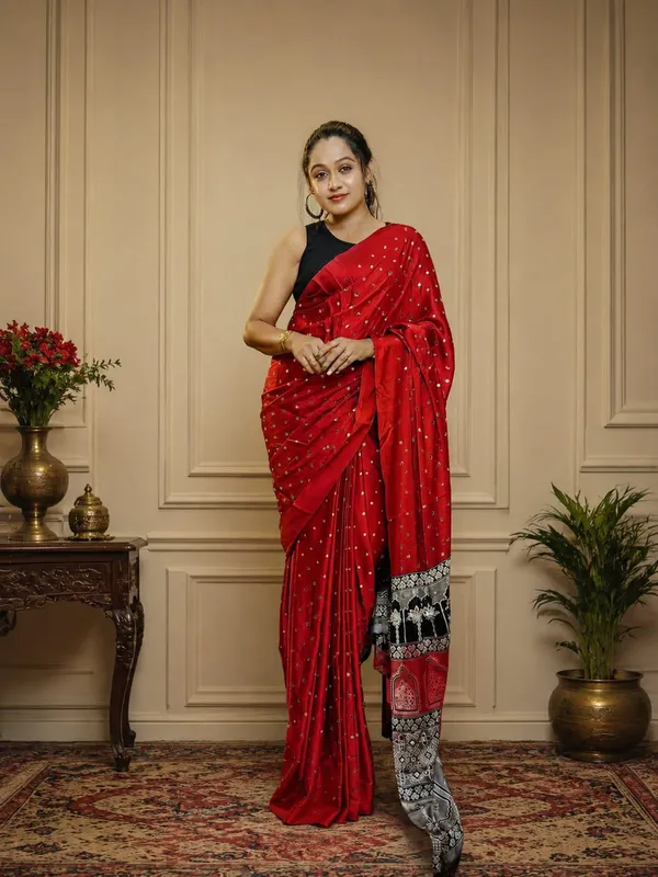 Red_Ajrakh__Pallu_Mirror_Work_Saree