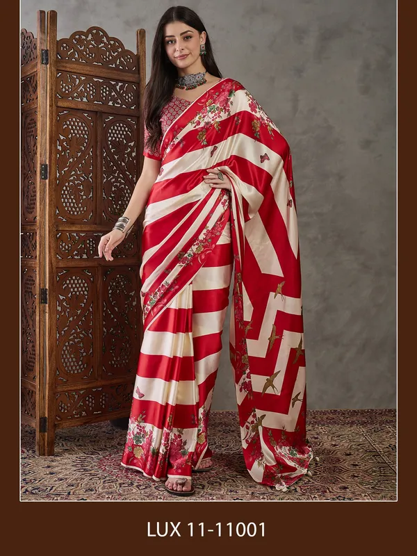 Red_Floral_Printed_Modal_Satin_Party_Wear_Saree_with_a_Smooth_Satin_Finish