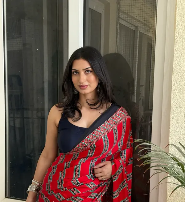 Rosewood_Striped_Ajrakh_Hand-Printed_Modal_Silk_Saree