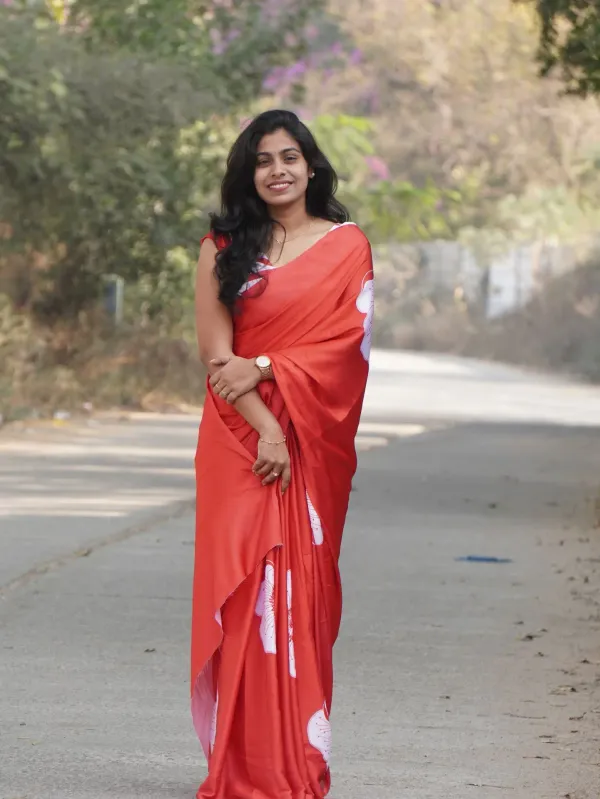 Stunning_Red_Satin_Saree_with_White_Floral_Design_–_Elegant_&_Graceful