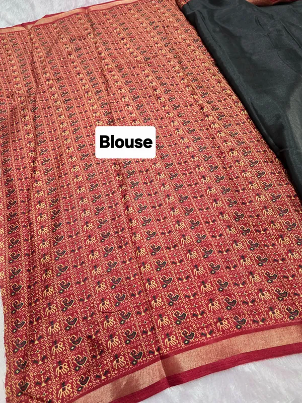 Traditional_Patola_Border_Saree_with_Plain_Body_Dola_Silk_Saree_-_Black