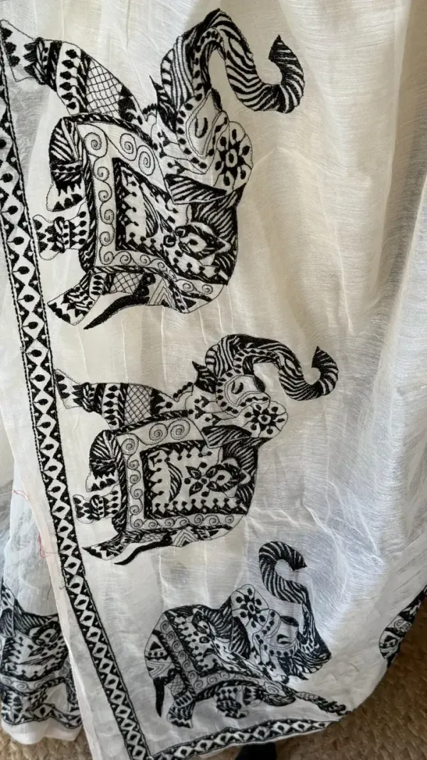 White_Elephant_Design_Cotton_Linen_Printed_Saree