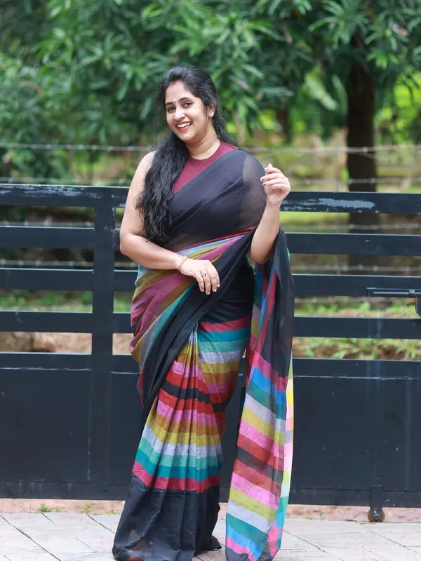 Elegant_Multi_Rainbow_Women's_Linen_Printed_Saree_With_Unstitched_Blouse_