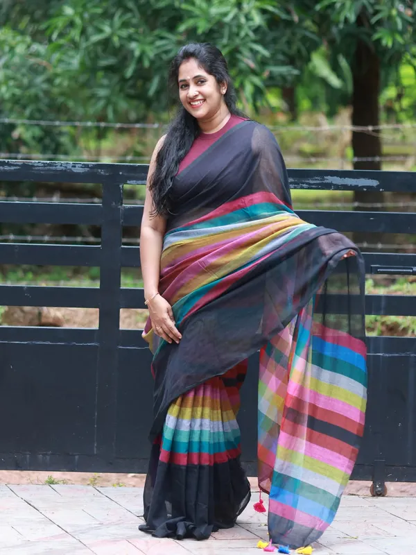 Elegant_Multi_Rainbow_Women's_Linen_Printed_Saree_With_Unstitched_Blouse_