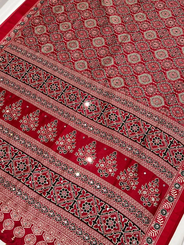 Amazing_Redis_Maroon_Ajrakh_Real_Mirror_Pashmina_Modal_Silk_Saree_With_Blouse