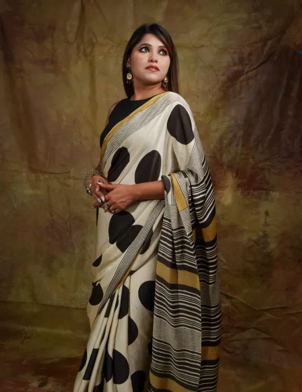 WHEAT_COLOR_HANDCRAFTED_GOLA_PRINT_SAREE