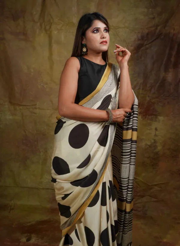 WHEAT_COLOR_HANDCRAFTED_GOLA_PRINT_SAREE